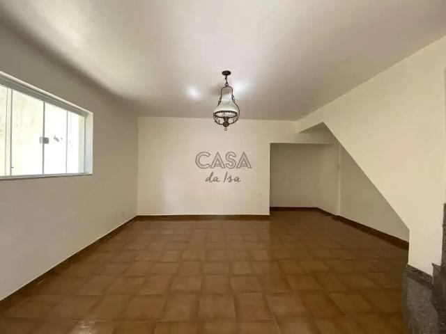 Casa / Sobrado para Venda em Resende/RJ Montese 3 Quartos