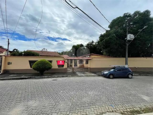 Casa / Sobrado para Venda em Resende/RJ Morada da Colina 3 Quartos