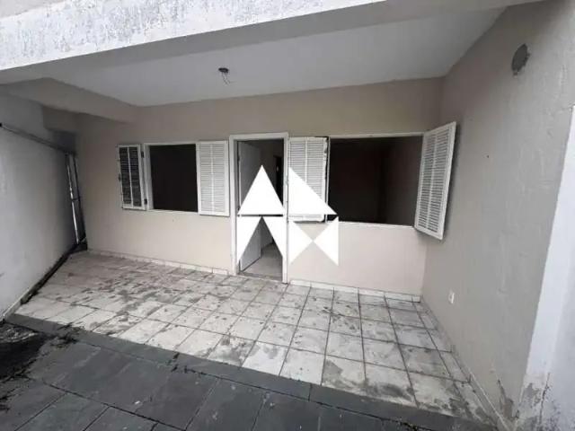 Casa / Sobrado para Venda em Resende/RJ Nova Alegria 3 Quartos