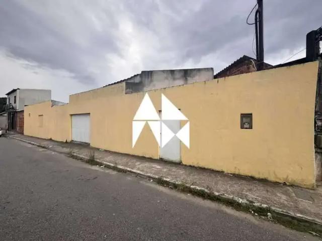 Casa / Sobrado para Venda em Resende/RJ Nova Alegria 3 Quartos