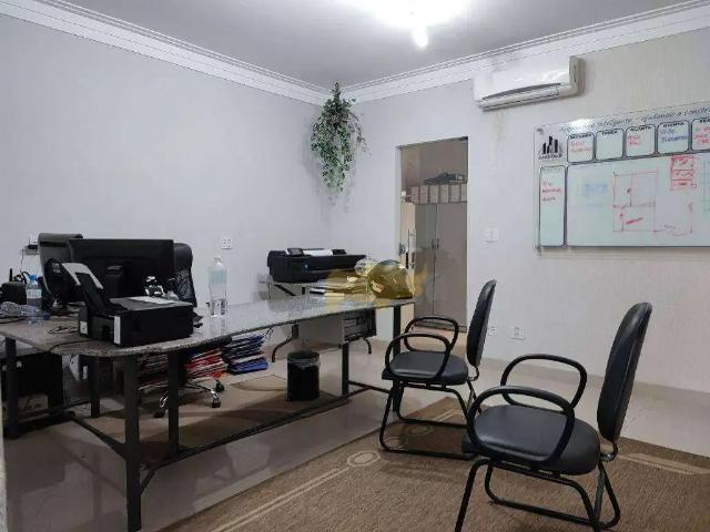 Casa / Sobrado para Venda em Rio Claro/SP Centro 5 Quartos