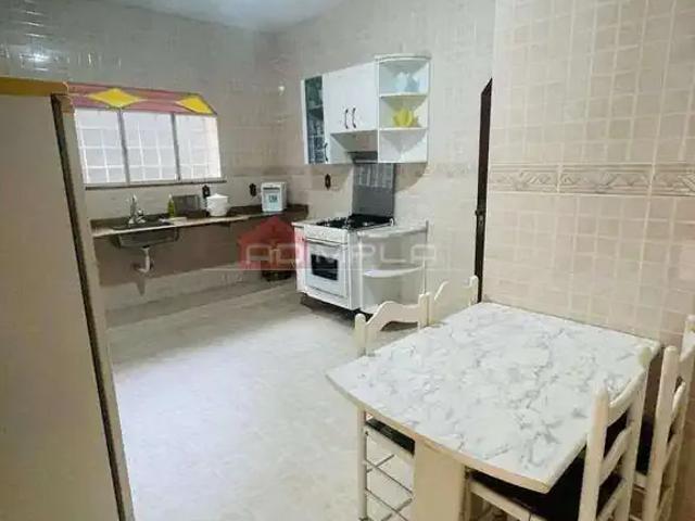 Casa / Sobrado para Venda em Rio Bonito/RJ Centro 3 Quartos
