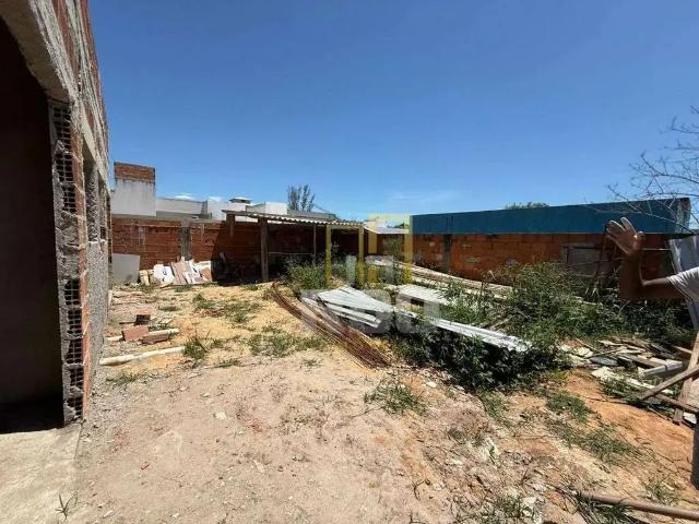 Casa / Sobrado para Venda em Rio das Ostras/RJ Maria Turri 2 Quartos