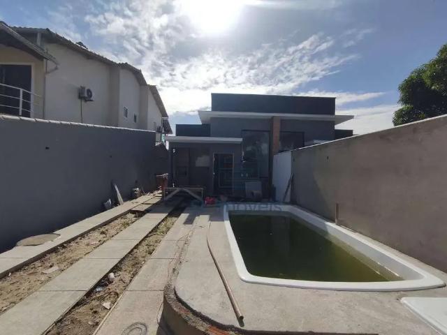 Casa / Sobrado para Venda em Rio das Ostras/RJ Ouro Verde 3 Quartos