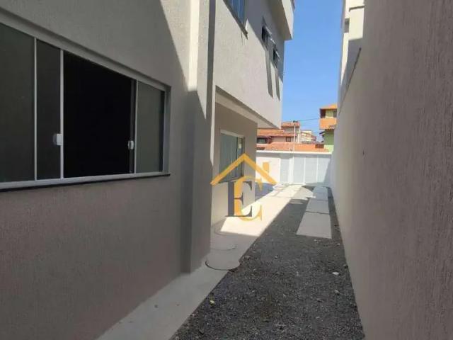 Casa / Sobrado para Venda em Rio das Ostras/RJ Ouro Verde 3 Quartos