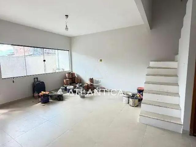 Casa / Sobrado para Venda em Rio das Ostras/RJ Atlântica 3 Quartos