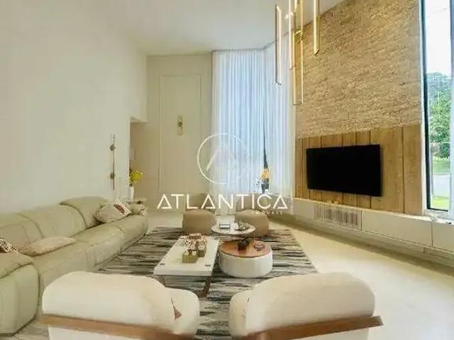 Casa / Sobrado para Venda em Rio das Ostras/RJ Alphaville 3 Quartos