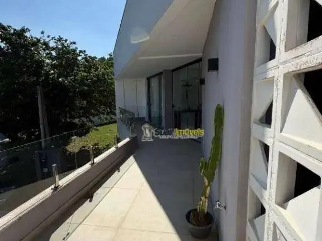 Casa / Sobrado para Venda em Rio das Ostras/RJ Alphaville 4 Quartos