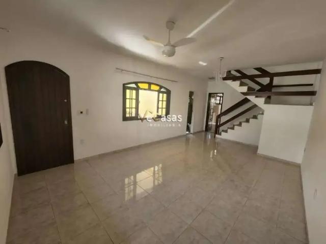Casa / Sobrado para Venda em Rio das Ostras/RJ Bosque Beira Rio 4 Quartos