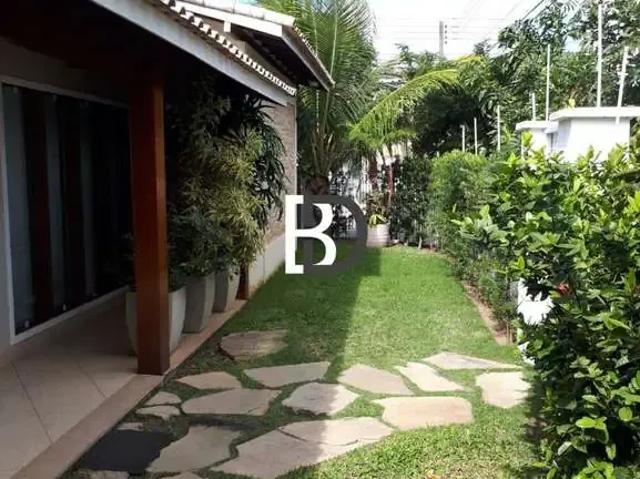 Casa / Sobrado para Venda em Rio das Ostras/RJ Centro 4 Quartos