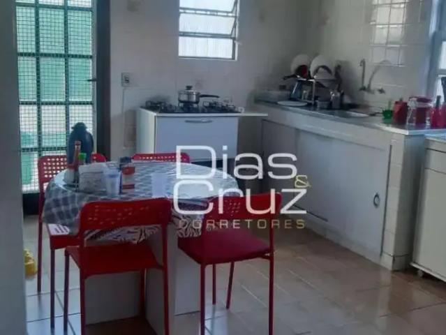 Casa / Sobrado para Venda em Rio das Ostras/RJ Centro 4 Quartos
