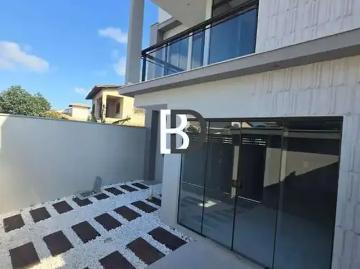 Casa / Sobrado para Venda em Rio das Ostras/RJ Centro 3 Quartos