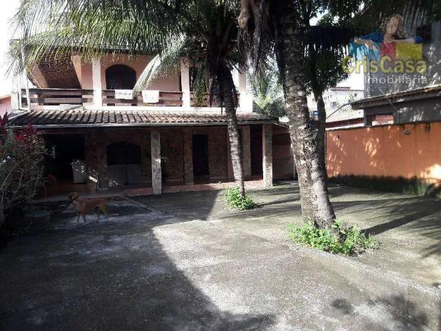 Casa / Sobrado para Venda em Rio das Ostras/RJ Cidade Praiana 5 Quartos