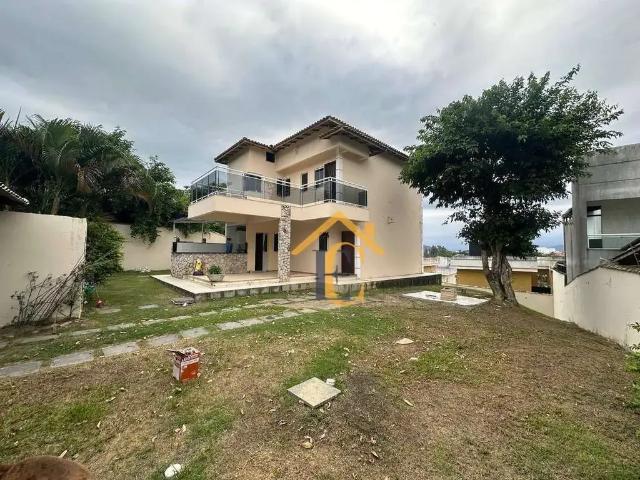 Casa / Sobrado para Venda em Rio das Ostras/RJ Colinas 3 Quartos