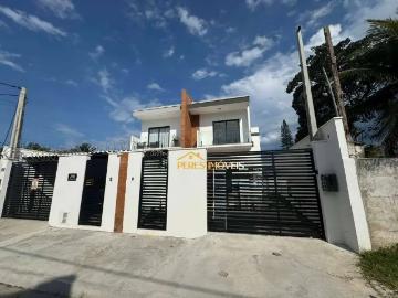 Casa / Sobrado para Venda em Rio das Ostras/RJ Costazul 4 Quartos
