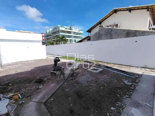 Casa / Sobrado para Venda em Rio das Ostras/RJ Extensão do Bosque 4 Quartos