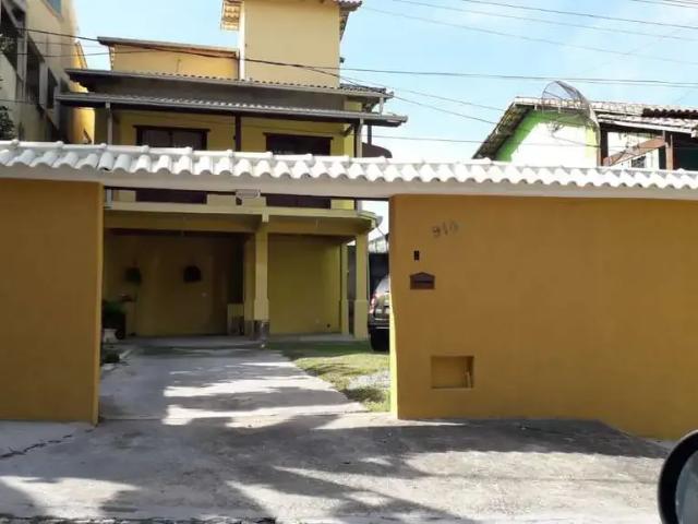 Casa / Sobrado para Venda em Rio das Ostras/RJ Peroba 3 Quartos