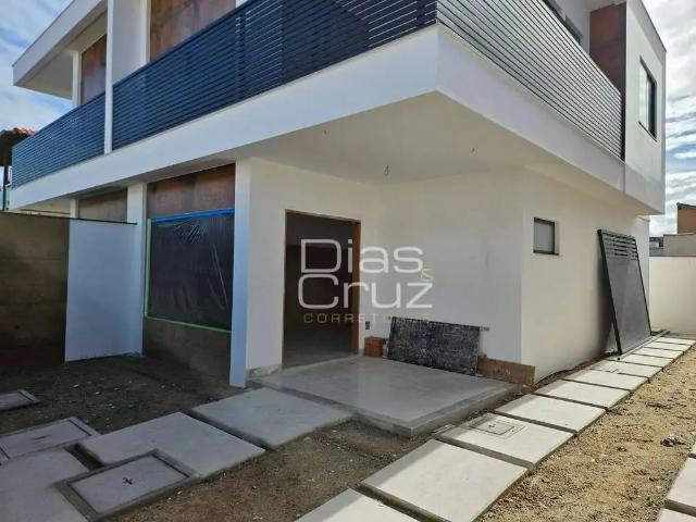 Casa / Sobrado para Venda em Rio das Ostras/RJ Recreio 3 Quartos