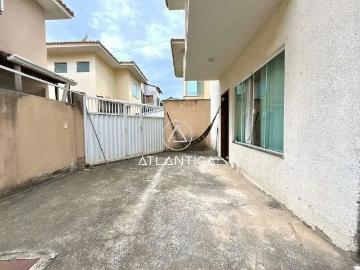Casa / Sobrado para Venda em Rio das Ostras/RJ Village Rio das Ostras 3 Quartos