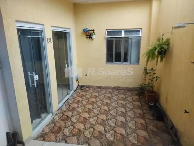Casa / Sobrado para Venda em Rio de Janeiro/RJ Magalhães Bastos 2 Quartos