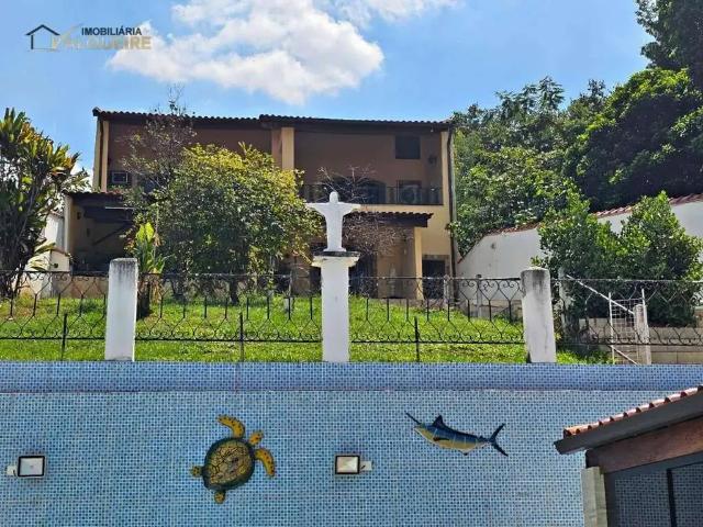 Casa / Sobrado para Venda em Rio de Janeiro/RJ Marechal Hermes 4 Quartos