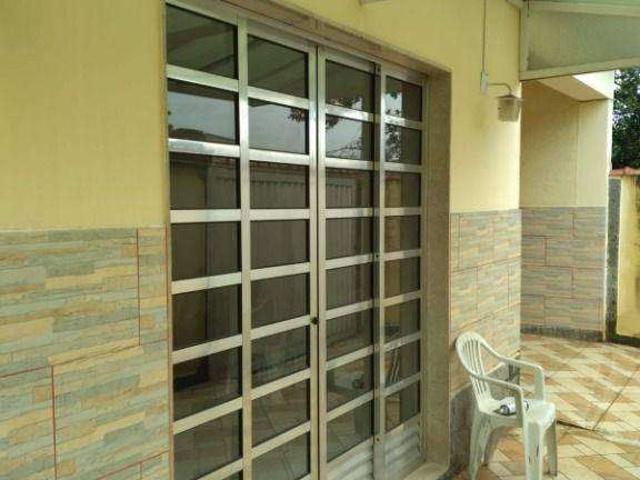 Casa / Sobrado para Venda em Rio de Janeiro/RJ Marechal Hermes 6 Quartos