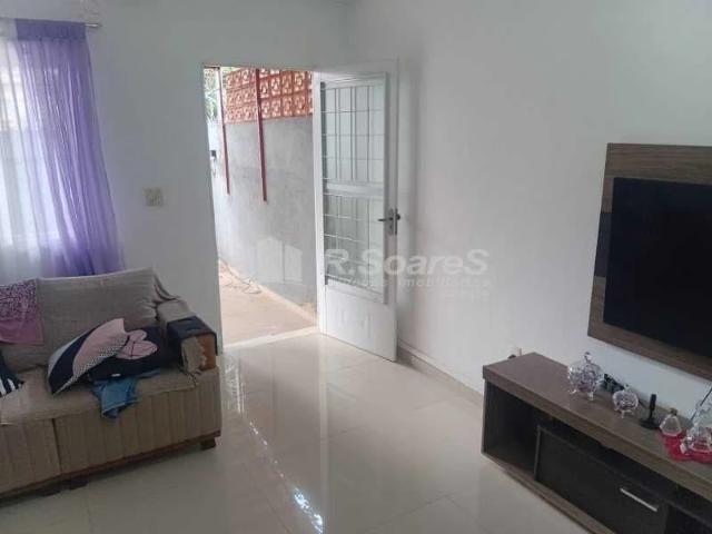 Casa / Sobrado para Venda em Rio de Janeiro/RJ Marechal Hermes 2 Quartos
