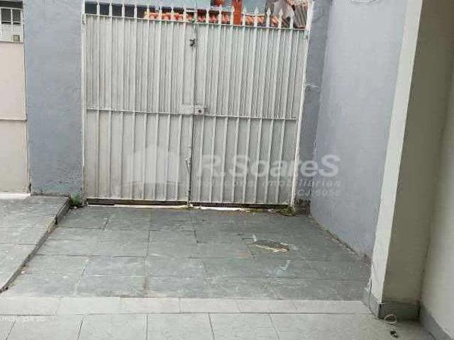 Casa / Sobrado para Venda em Rio de Janeiro/RJ Marechal Hermes 2 Quartos