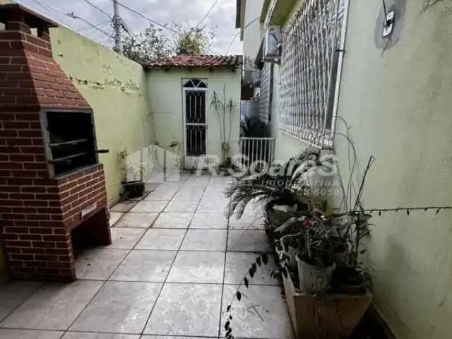 Casa / Sobrado para Venda em Rio de Janeiro/RJ Marechal Hermes 3 Quartos