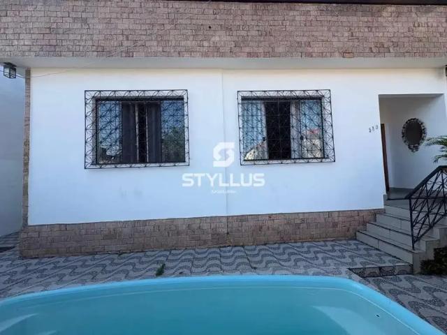Casa / Sobrado para Venda em Rio de Janeiro/RJ Marechal Hermes 3 Quartos