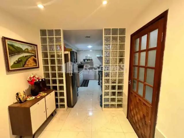 Casa / Sobrado para Venda em Rio de Janeiro/RJ Marechal Hermes 3 Quartos