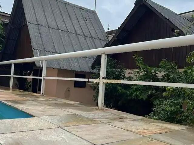Casa / Sobrado para Venda em Rio de Janeiro/RJ Marechal Hermes 3 Quartos