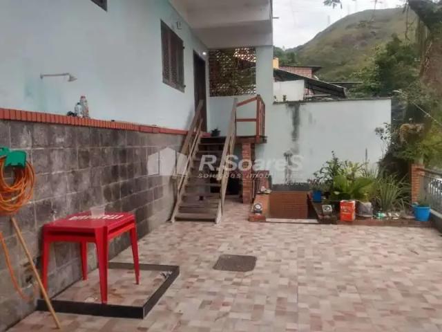 Casa / Sobrado para Venda em Rio de Janeiro/RJ Água Santa 2 Quartos