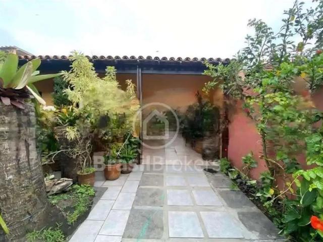 Casa / Sobrado para Venda em Rio de Janeiro/RJ Bancários 4 Quartos