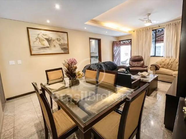 Casa / Sobrado para Venda em Rio de Janeiro/RJ Bancários 3 Quartos
