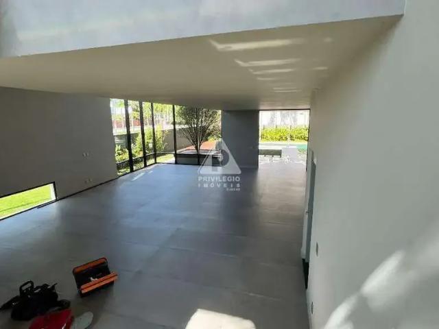 Casa / Sobrado para Venda em Rio de Janeiro/RJ Barra da Tijuca 5 Quartos