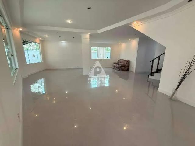 Casa / Sobrado para Venda em Rio de Janeiro/RJ Barra da Tijuca 6 Quartos