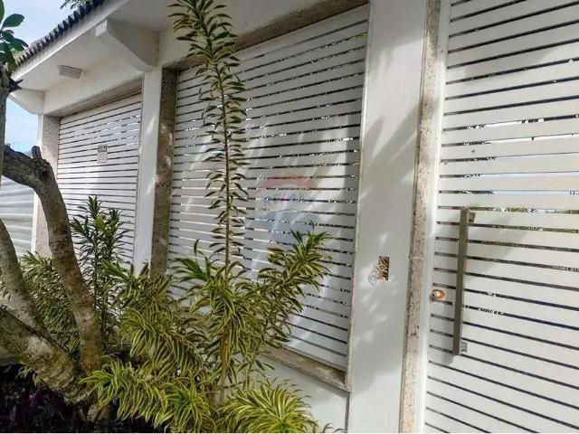 Casa / Sobrado para Venda em Rio de Janeiro/RJ Barra de Guaratiba 1 Quartos