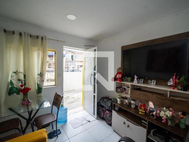 Casa / Sobrado para Venda em Rio de Janeiro/RJ Bonsucesso 2 Quartos