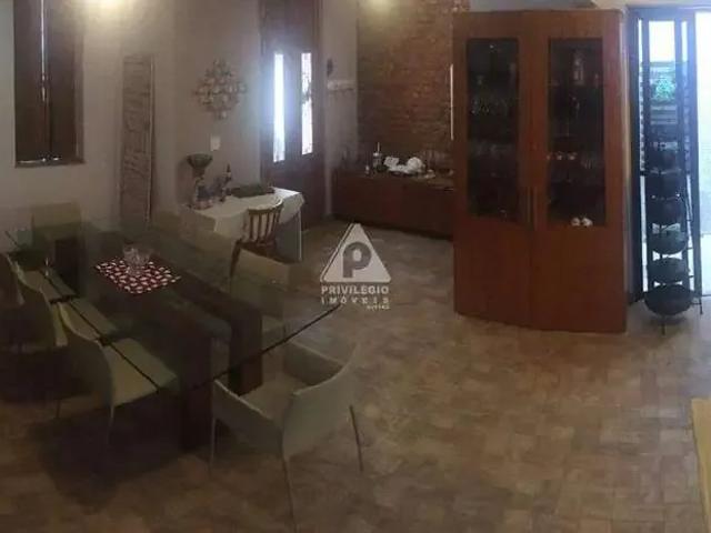 Casa / Sobrado para Venda em Rio de Janeiro/RJ Botafogo 4 Quartos