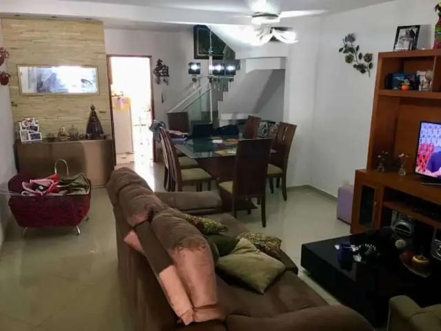 Casa / Sobrado para Venda em Rio de Janeiro/RJ Curicica 3 Quartos