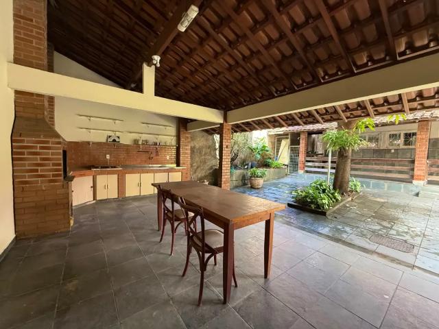 Casa / Sobrado para Venda em Rio de Janeiro/RJ Curicica 5 Quartos