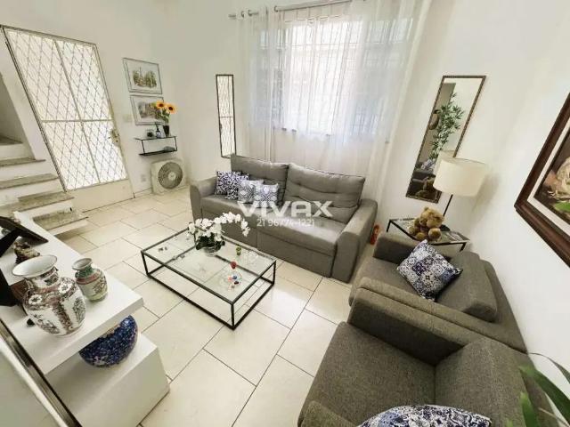 Casa / Sobrado para Venda em Rio de Janeiro/RJ Cachambi 5 Quartos