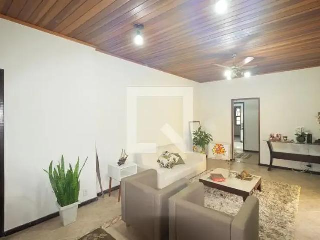 Casa / Sobrado para Venda em Rio de Janeiro/RJ Campo Grande 4 Quartos