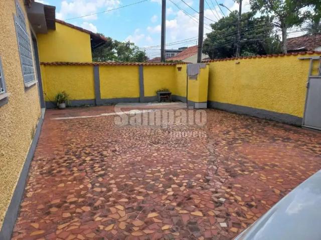 Casa / Sobrado para Venda em Rio de Janeiro/RJ Campo Grande 3 Quartos