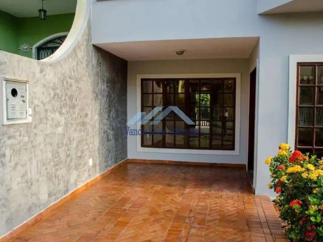 Casa / Sobrado para Venda em Rio de Janeiro/RJ Campo Grande 3 Quartos