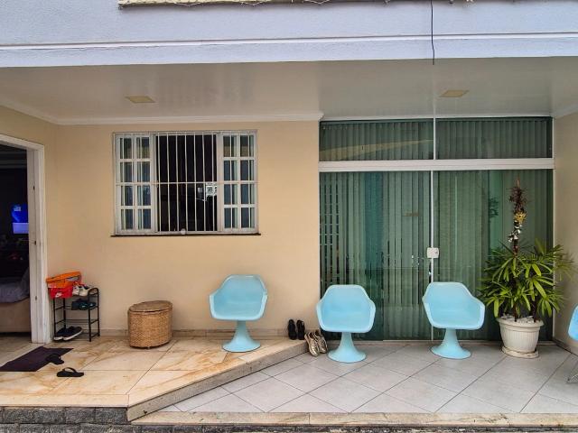 Casa / Sobrado para Venda em Rio de Janeiro/RJ Campo Grande 3 Quartos