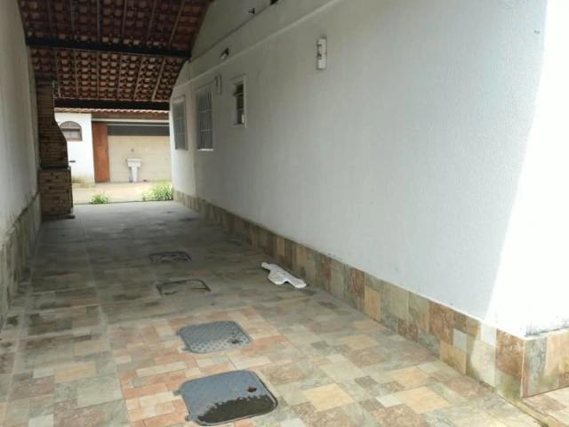Casa / Sobrado para Venda em Rio de Janeiro/RJ Campo Grande 3 Quartos
