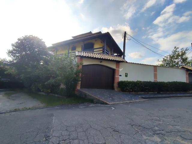 Casa / Sobrado para Venda em Rio de Janeiro/RJ Campo Grande 3 Quartos