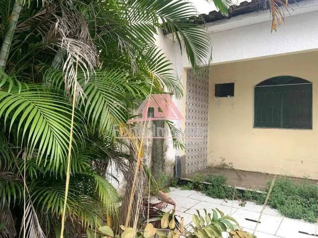 Casa / Sobrado para Venda em Rio de Janeiro/RJ Campo Grande 3 Quartos